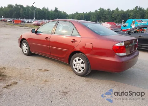 2005 Toyota Camry Le from USA, damaged, VIN 4T1BE32K55U398991
